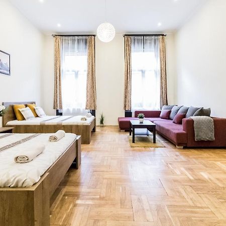 Real Apartments Klauzal بودابست المظهر الخارجي الصورة