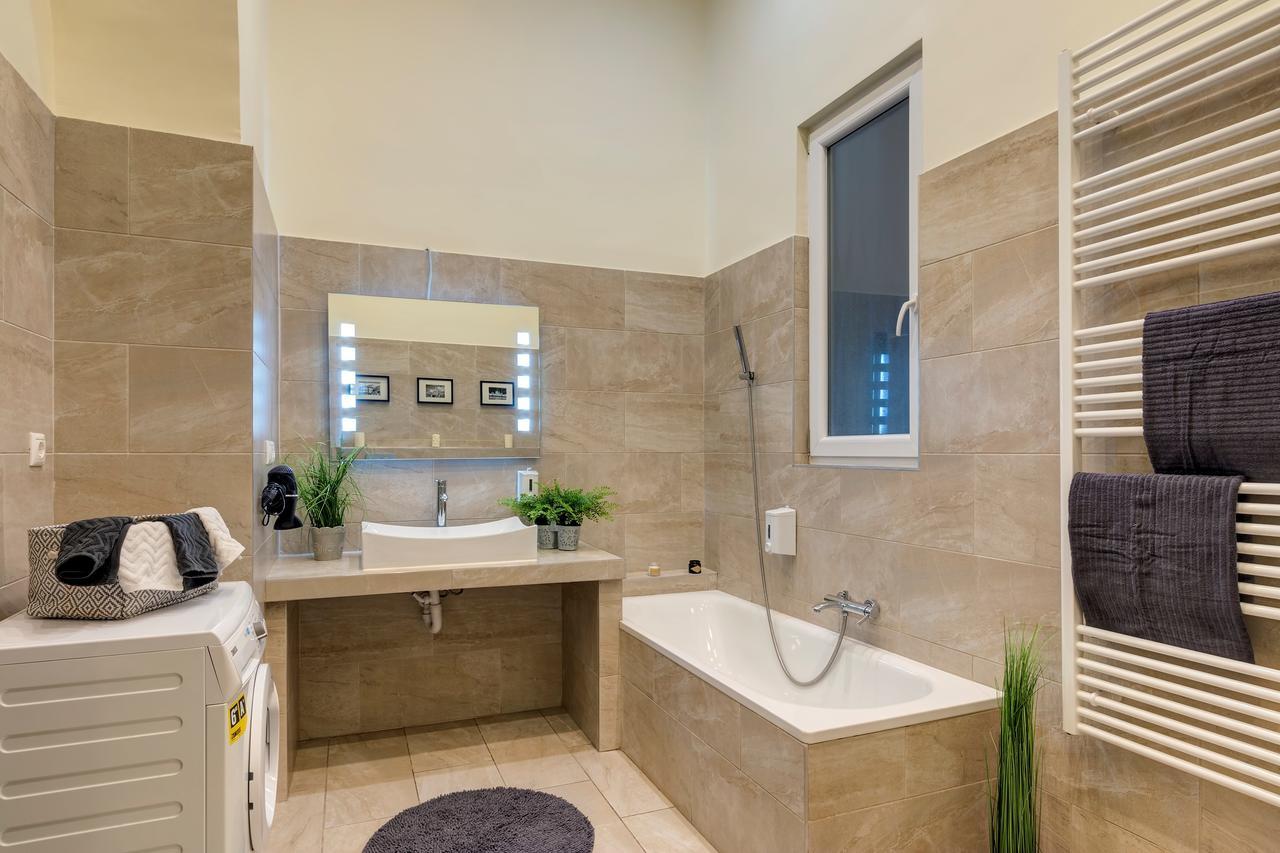 Real Apartments Klauzal بودابست المظهر الخارجي الصورة