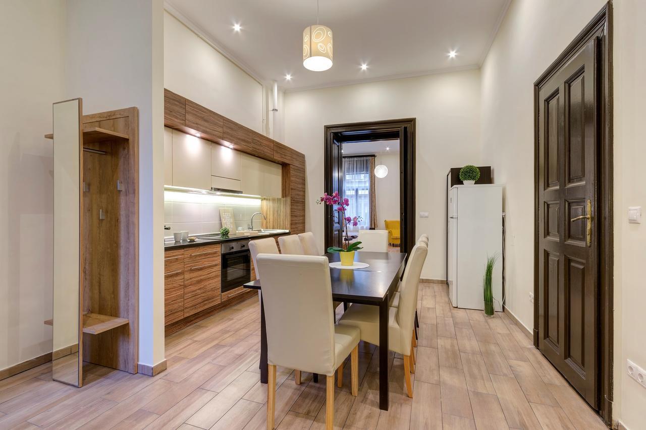Real Apartments Klauzal بودابست المظهر الخارجي الصورة