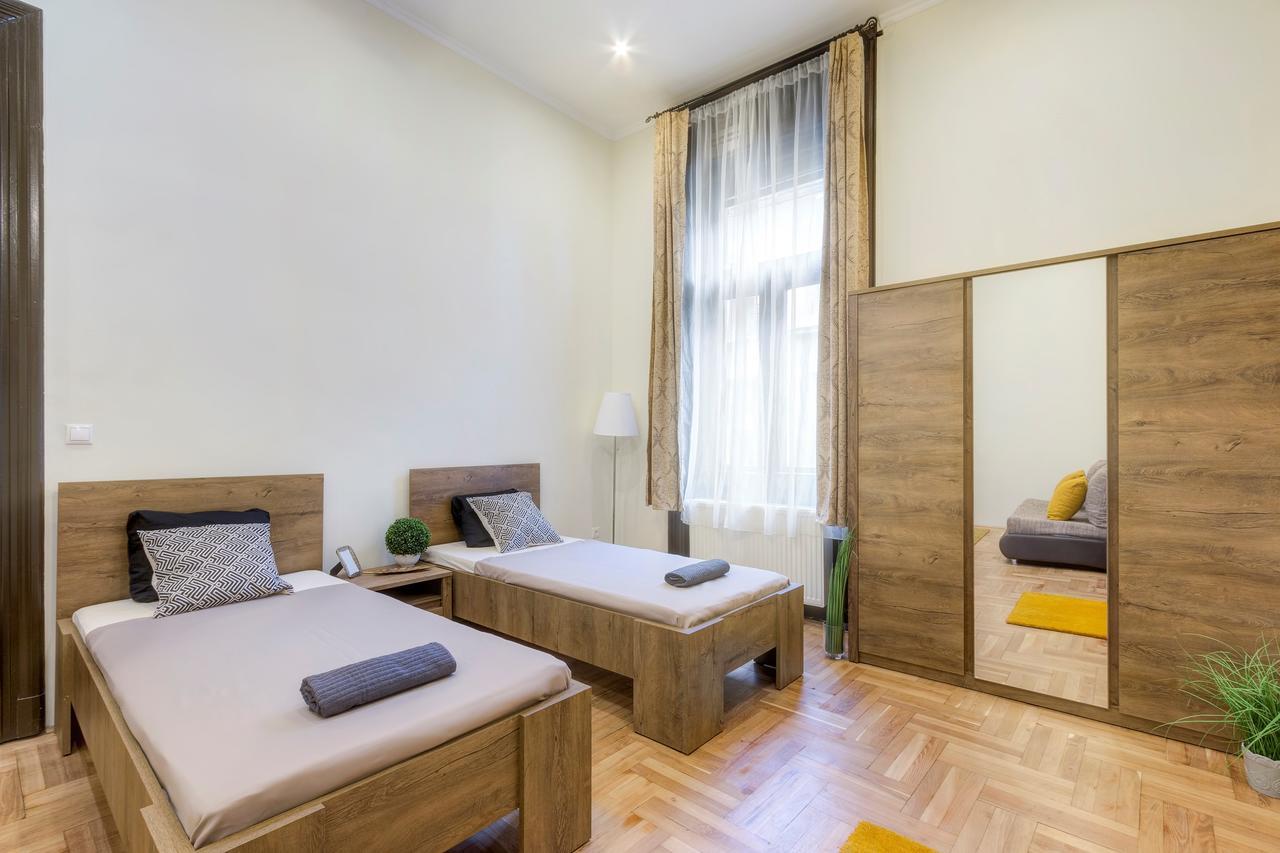 Real Apartments Klauzal بودابست المظهر الخارجي الصورة