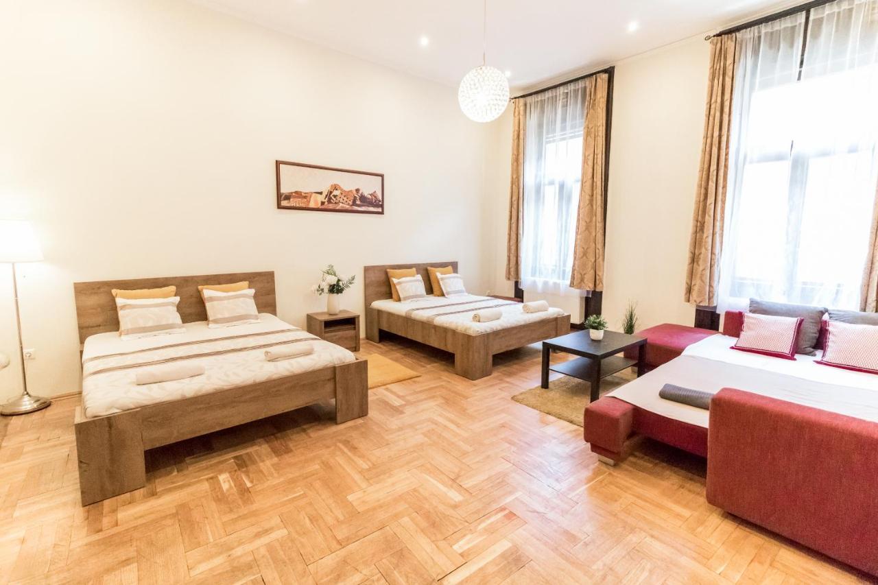 Real Apartments Klauzal بودابست المظهر الخارجي الصورة