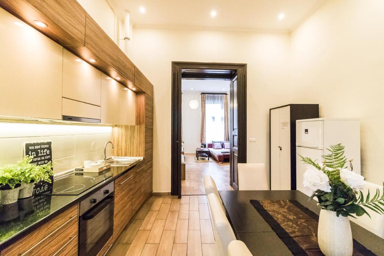 Real Apartments Klauzal بودابست المظهر الخارجي الصورة